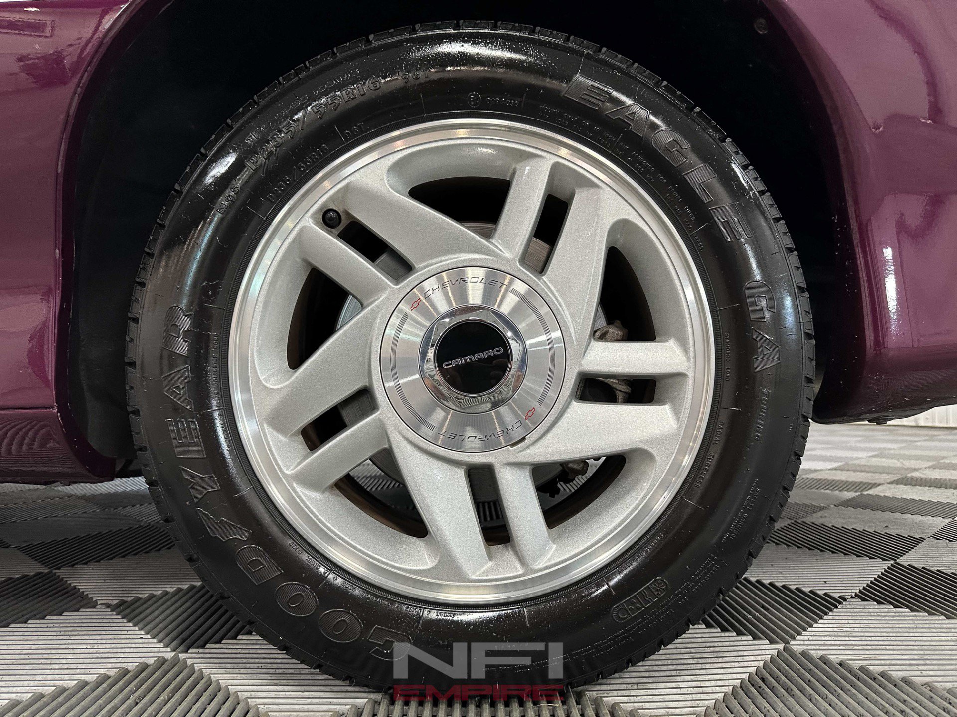 Used 1995 Chevrolet Camaro Z28 RWD image 22