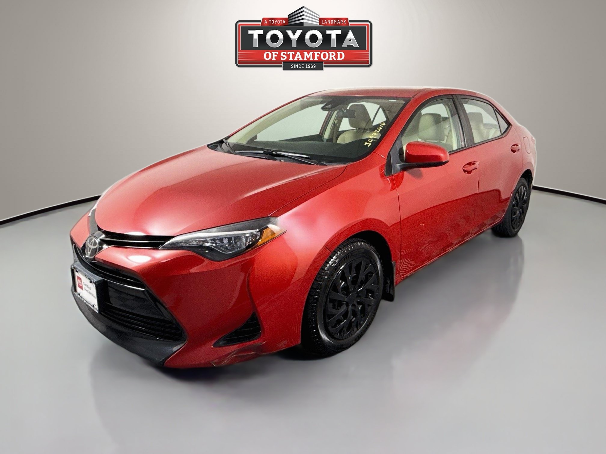 Certified 2018 Toyota Corolla LE FWD image 3