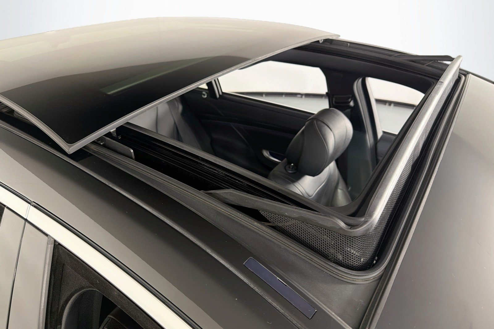 Certified 2016 Mercedes-Benz S 550 Sedan image 22