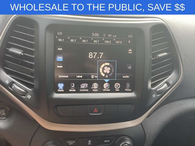 Used 2014 Jeep Cherokee Limited w/ Luxury Group FWD image 30