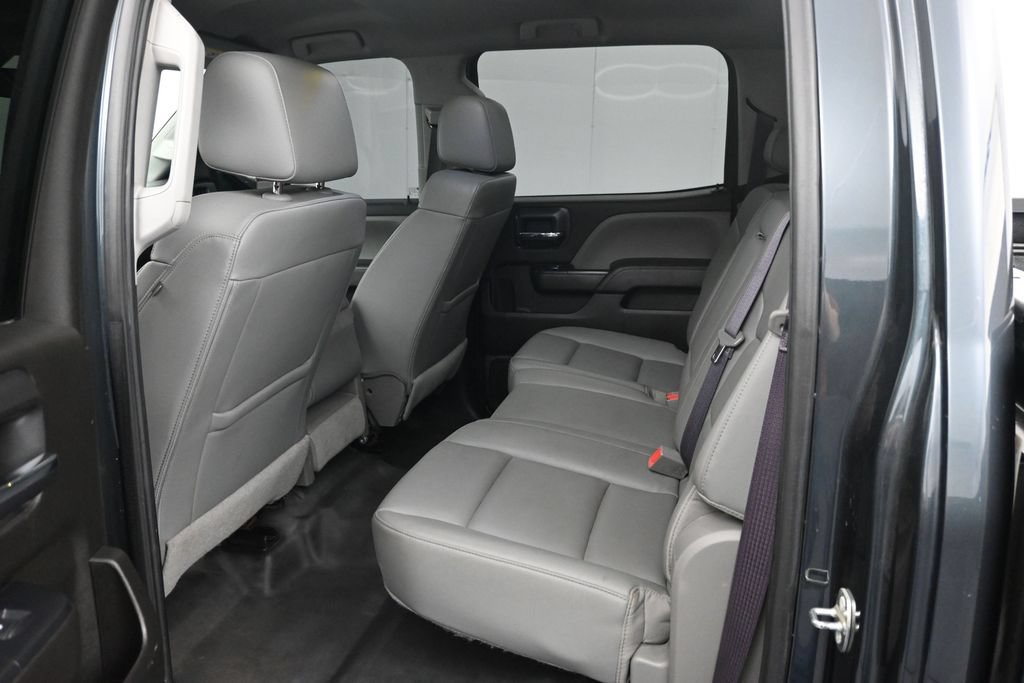 Used 2017 Chevrolet Silverado 2500 W/T AWD/4WD image 10