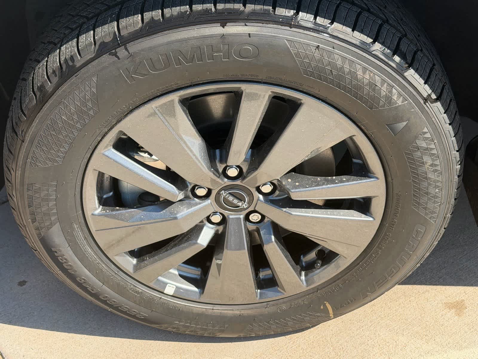 New 2026 Nissan Pathfinder SV FWD image 10