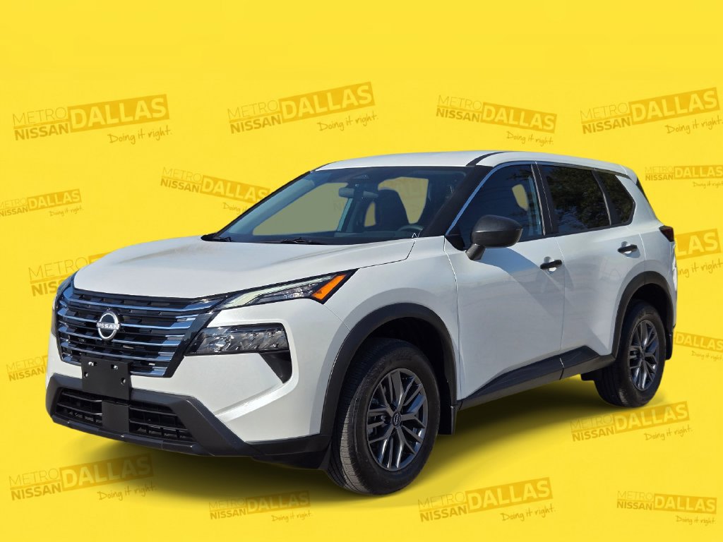 Certified 2025 Nissan Rogue S FWD image 3