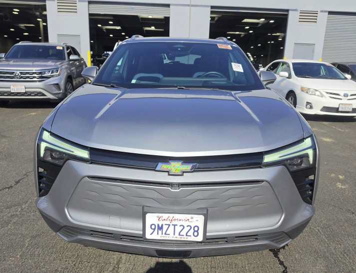 Used 2024 Chevrolet Blazer EV LT AWD/4WD image 2