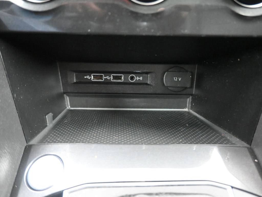 Used 2019 Volkswagen Tiguan SE AWD/4WD image 21
