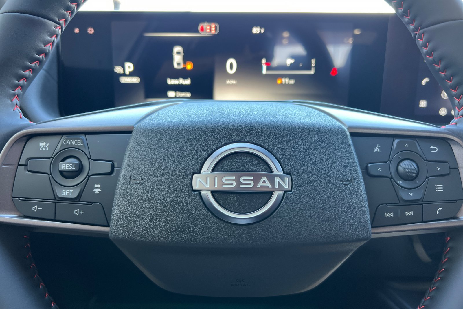 New 2027 Nissan Sentra SR w/ Floor Mat Package FWD image 19