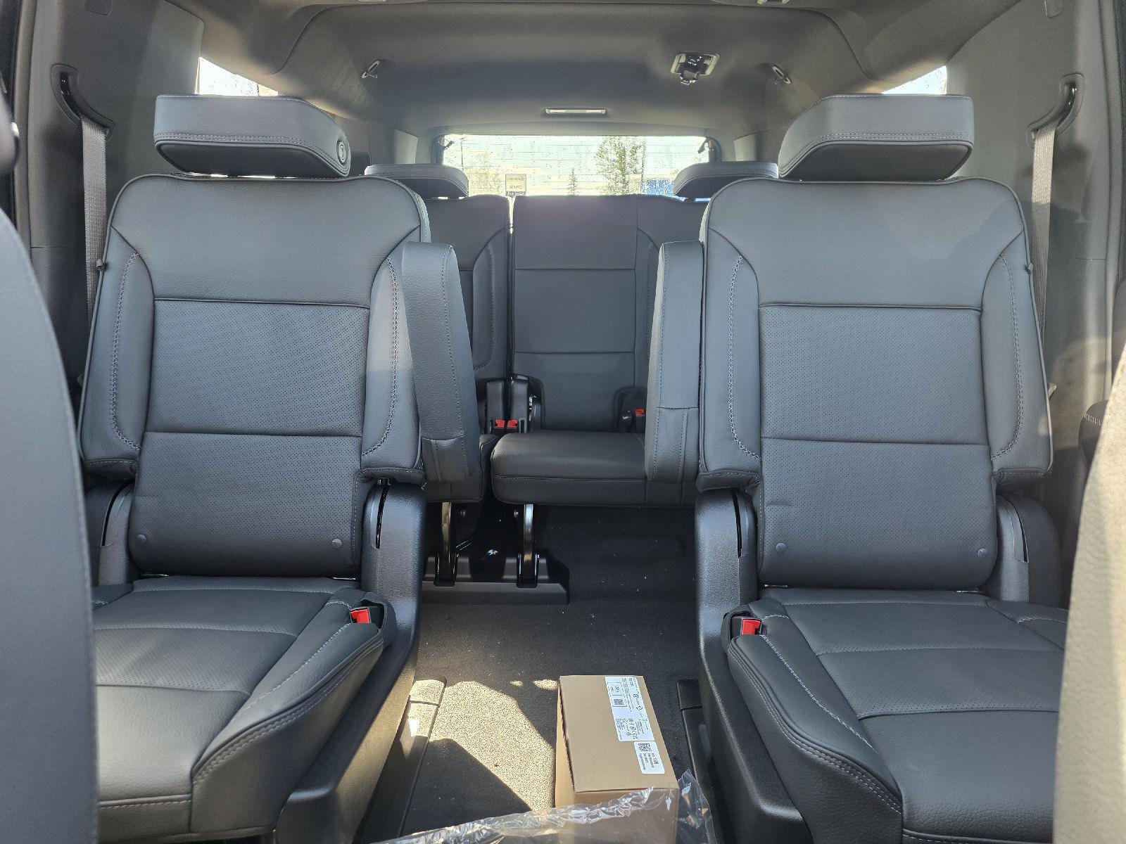 New 2026 GMC Yukon XL Denali w/ Denali Reserve Package image 7