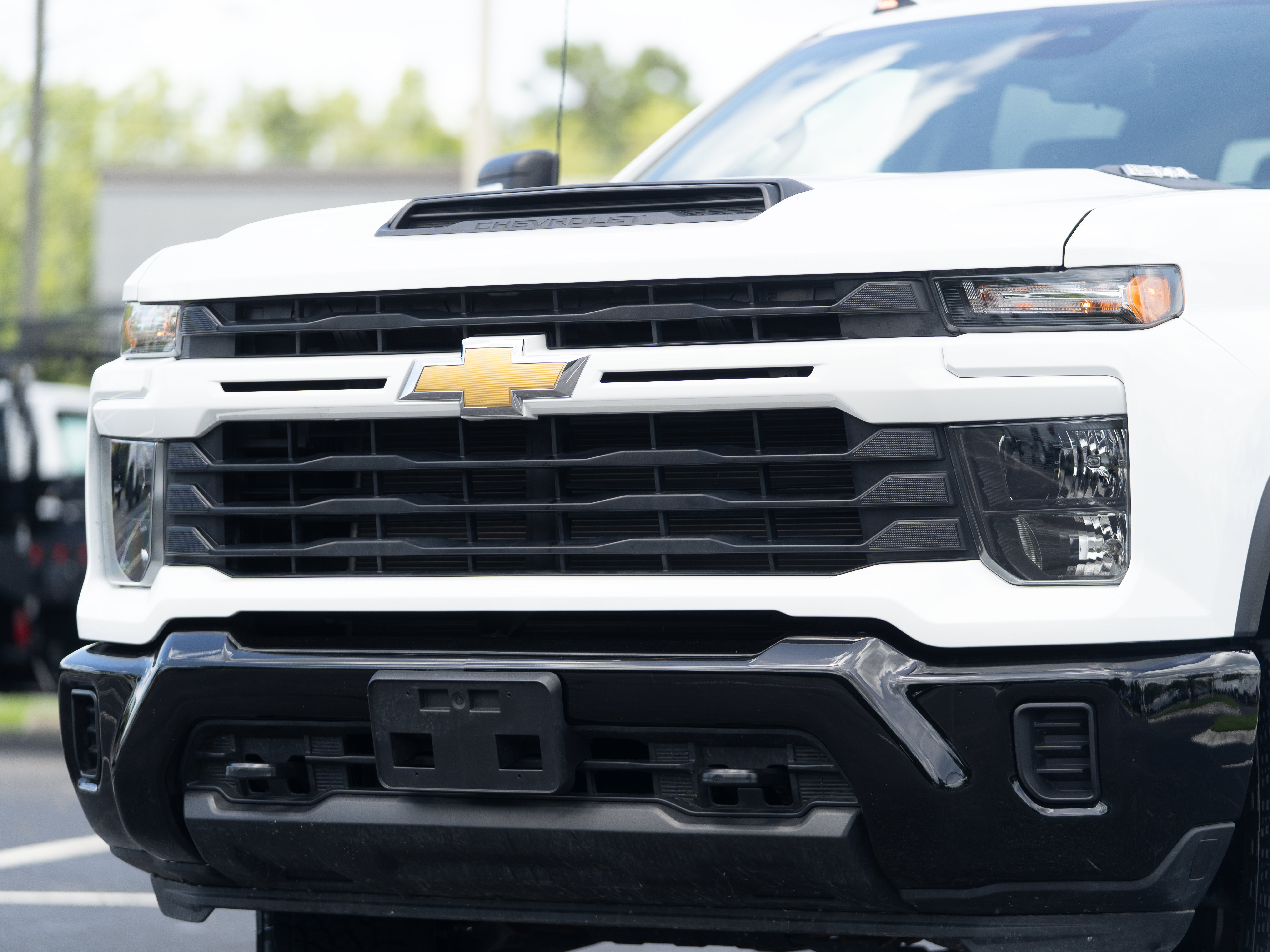 Used 2025 Chevrolet Silverado 2500 Custom w/ Z71 Off-Road Package AWD/4WD image 33