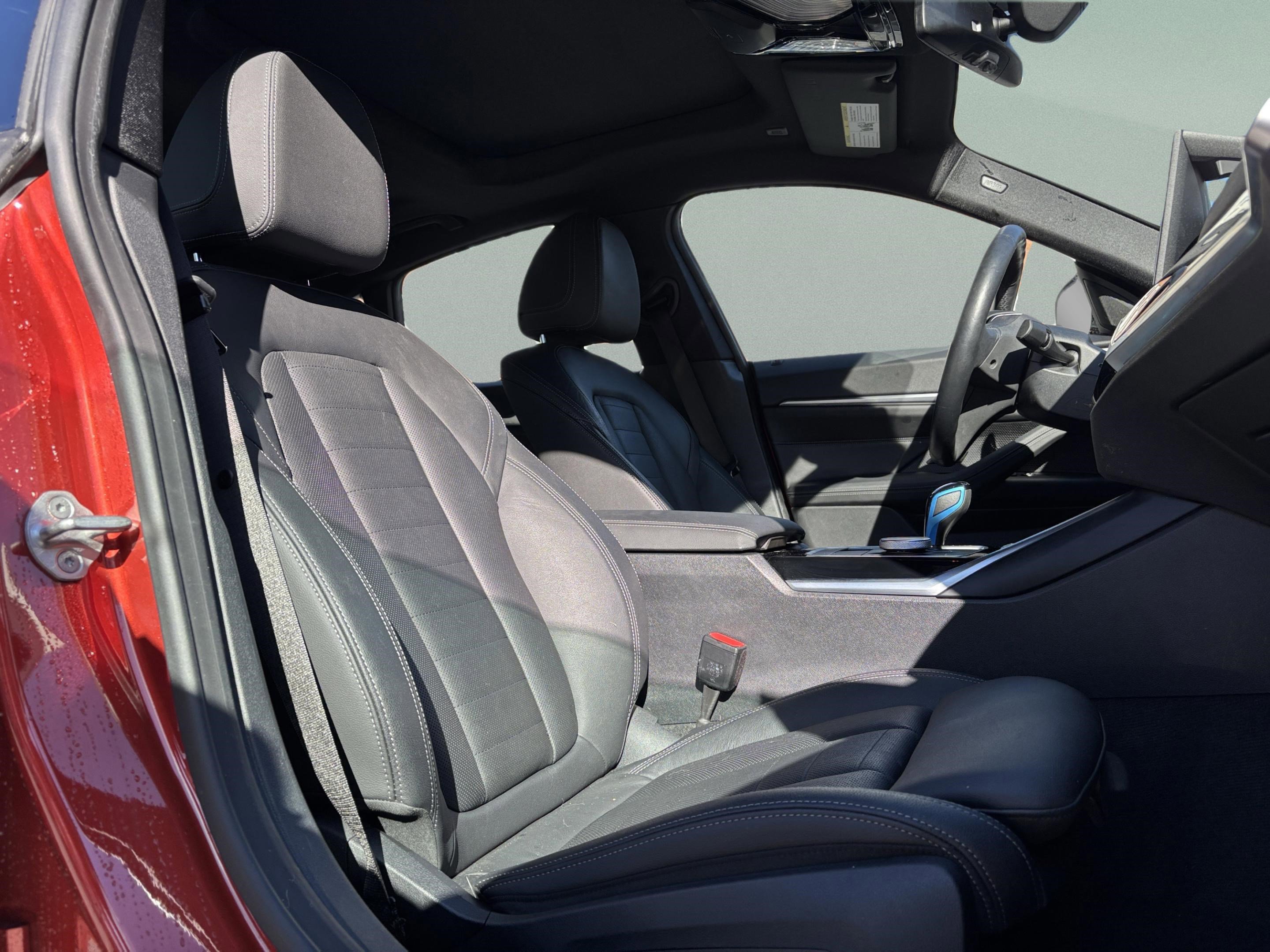 Used 2023 BMW i4 eDrive40 w/ Premium Package image 22