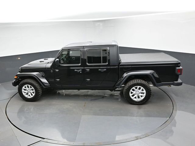 Used 2023 Jeep Gladiator Sport AWD/4WD image 41