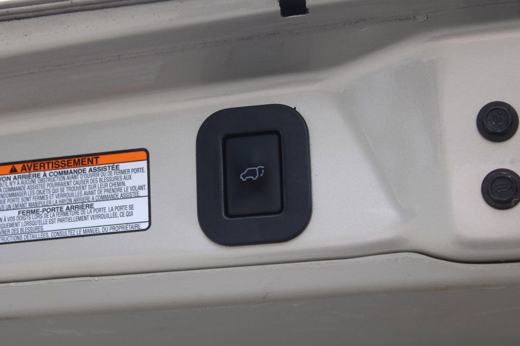 Used 2017 Toyota Sienna XLE Premium image 12