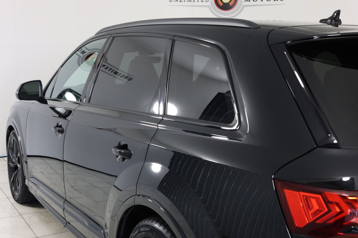 Used 2023 Audi SQ7 Prestige AWD/4WD image 49