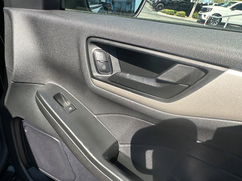 Used 2022 Ford Escape SE w/ Convenience Package FWD image 18