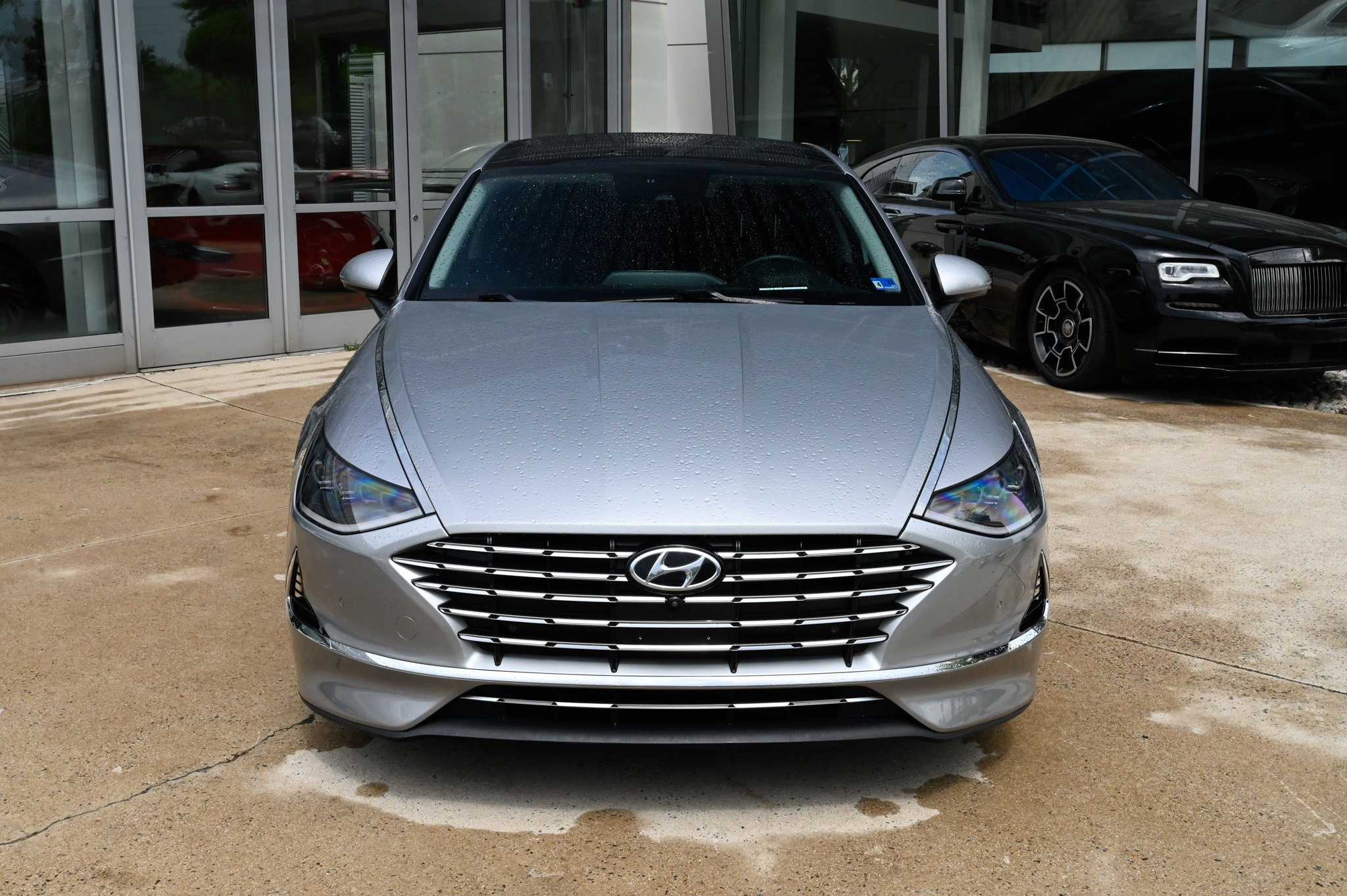 Used 2021 Hyundai Sonata Limited FWD image 2