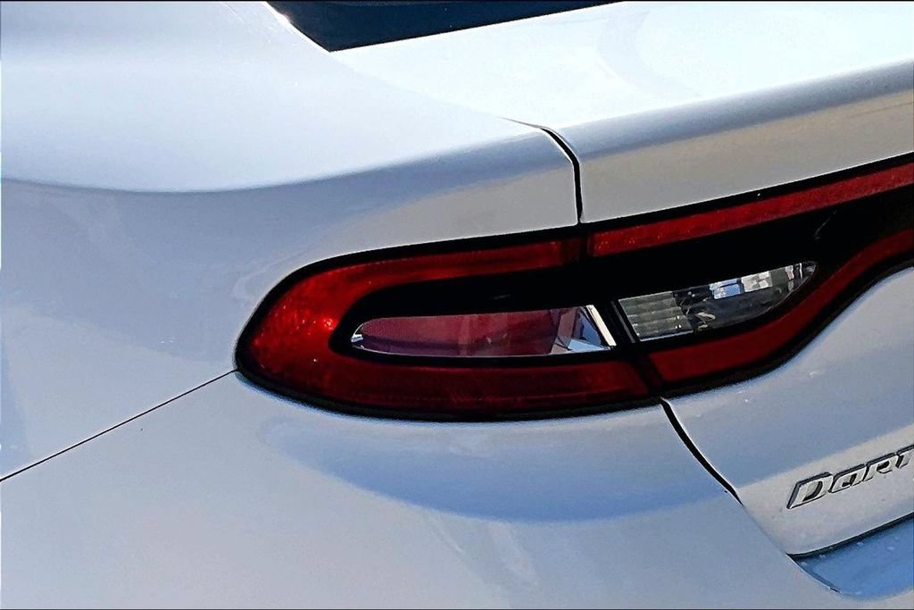 Used 2015 Dodge Dart SXT FWD image 30