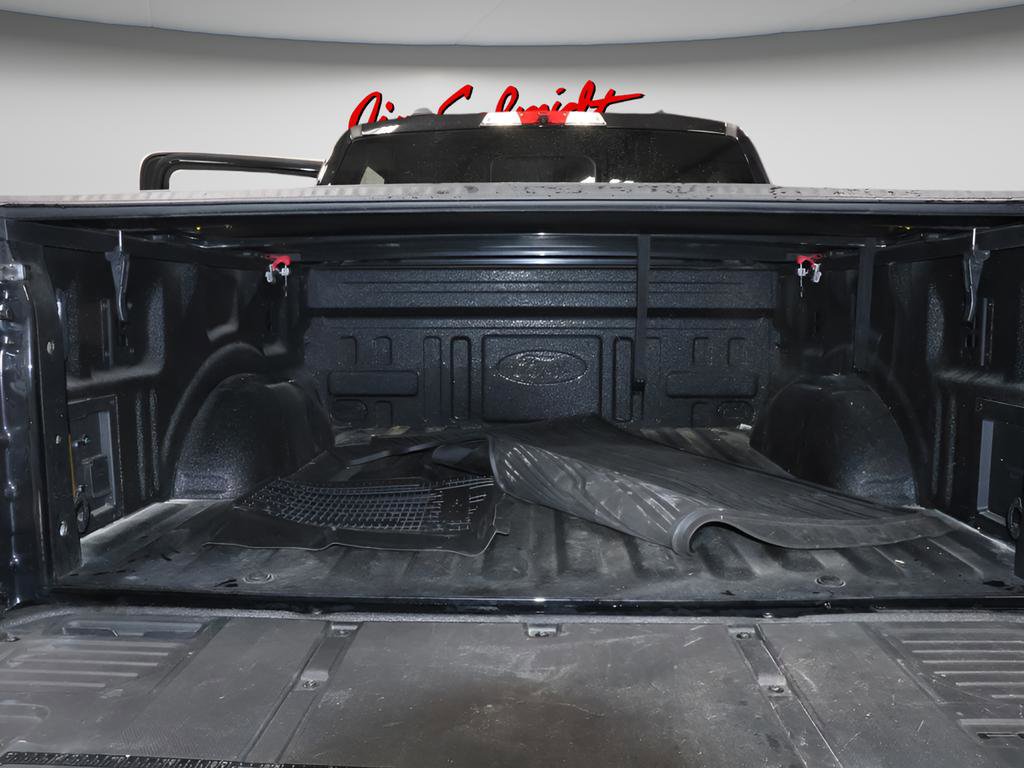 Used 2025 Ford F150 Lightning Lariat AWD/4WD image 42