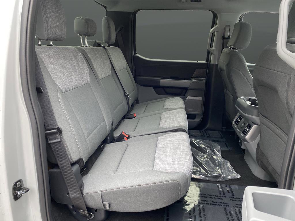 New 2026 Ford F350 XLT w/ XLT Premium Package image 39