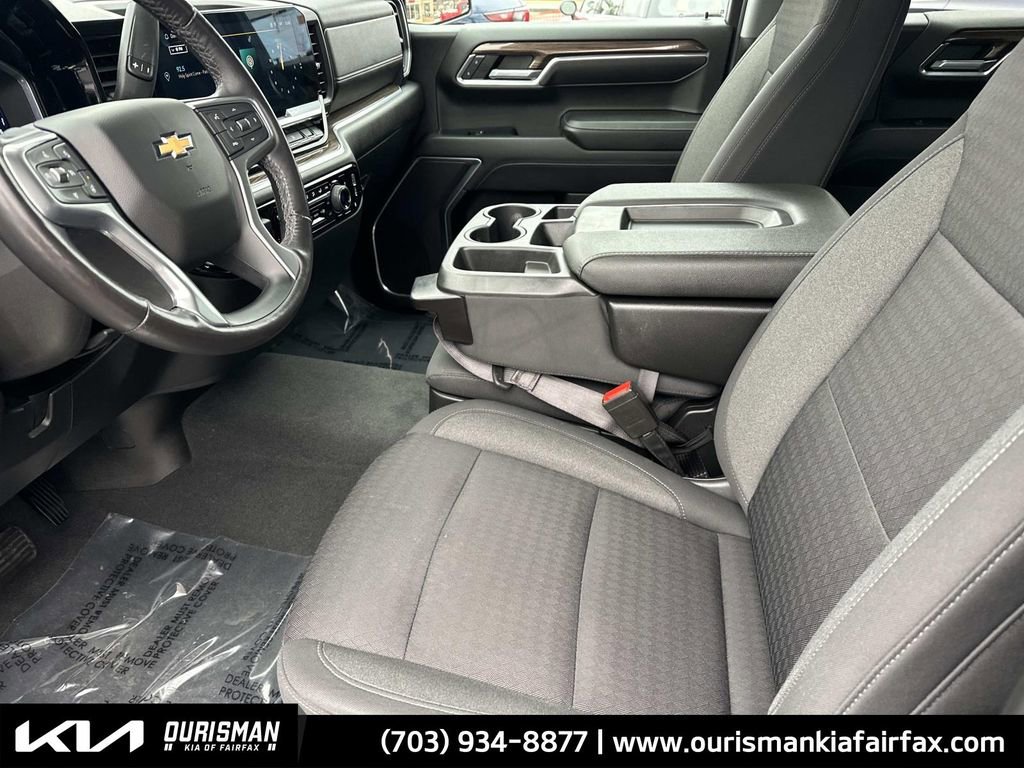 Used 2022 Chevrolet Silverado 1500 LT image 25