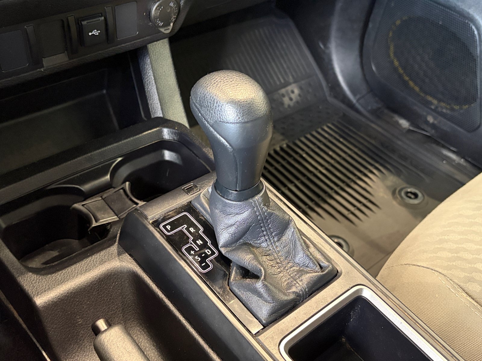 Used 2021 Toyota Tacoma SR RWD image 24