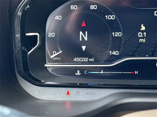 Used 2024 GMC Yukon XL Denali image 29