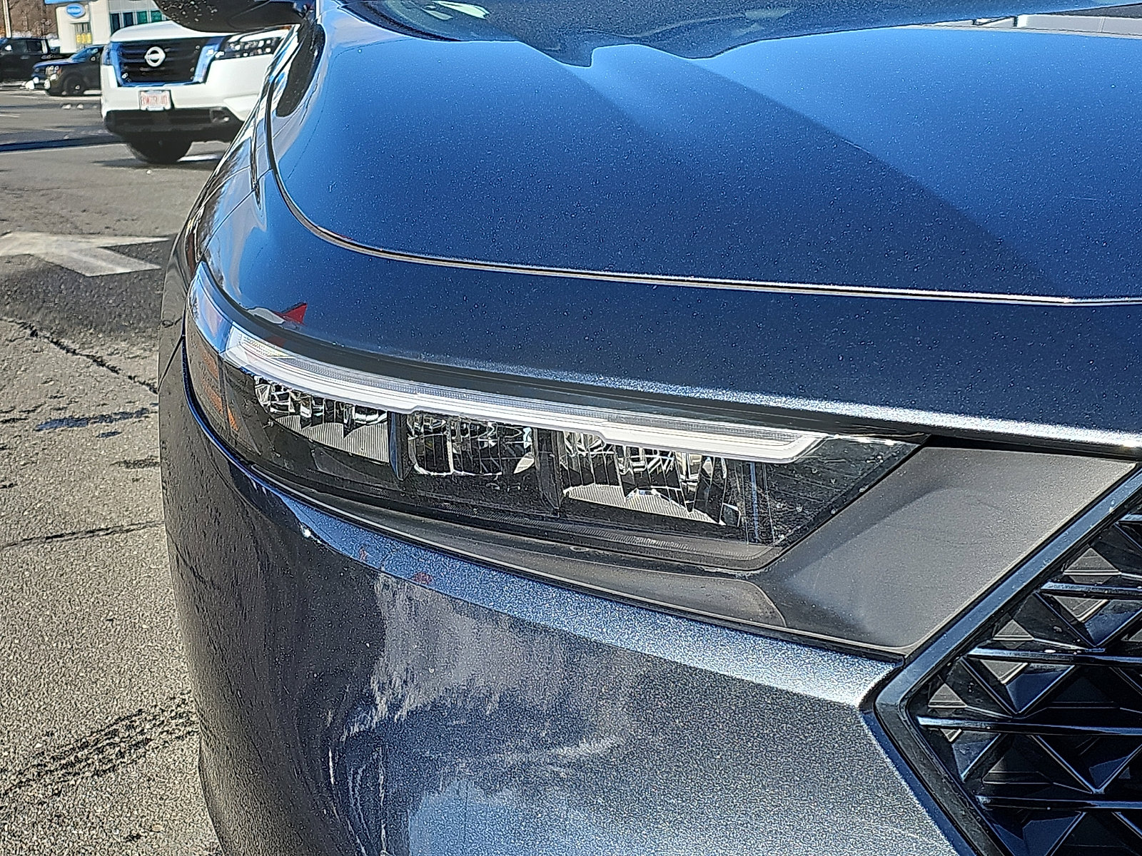 Used 2023 Honda Accord EX image 9