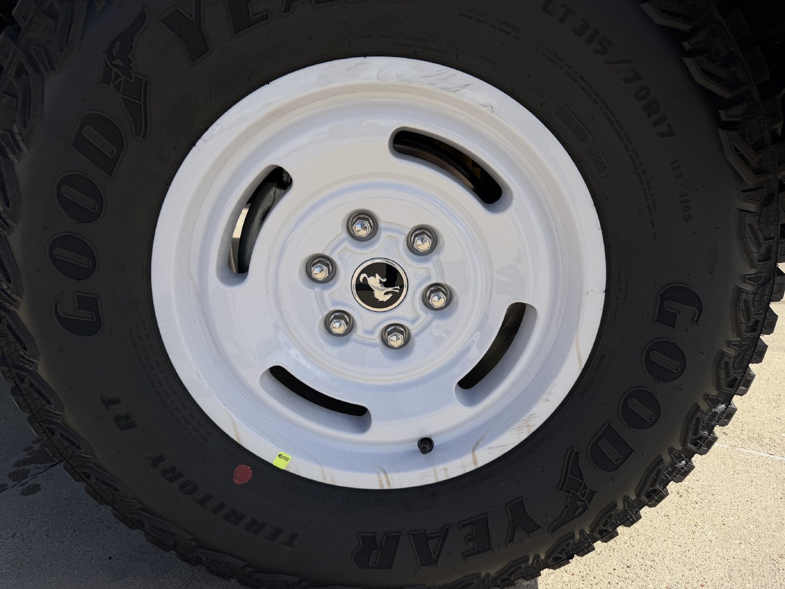 New 2026 Ford Bronco Heritage Edition AWD/4WD image 8