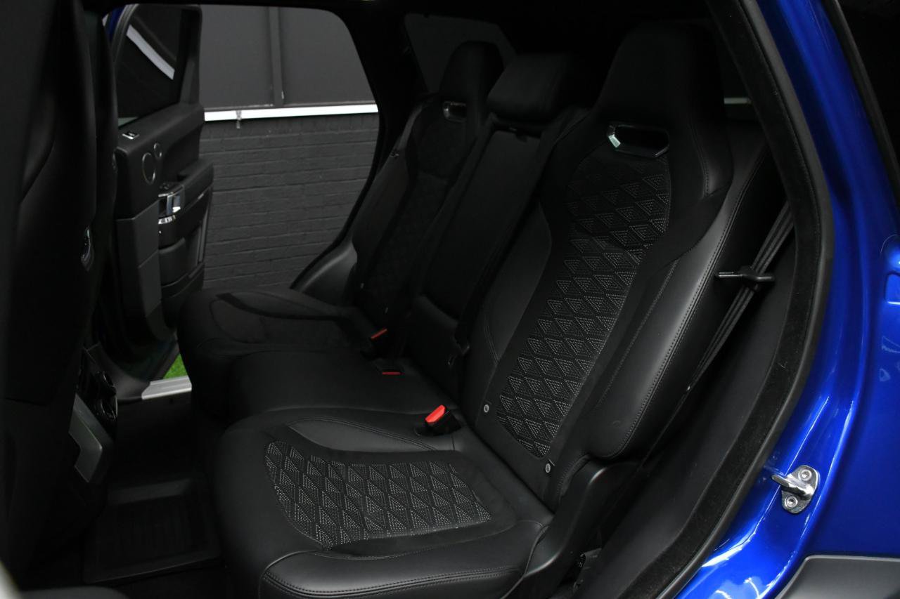 Used 2021 Land Rover Range Rover Sport SVR Carbon Edition AWD/4WD image 35