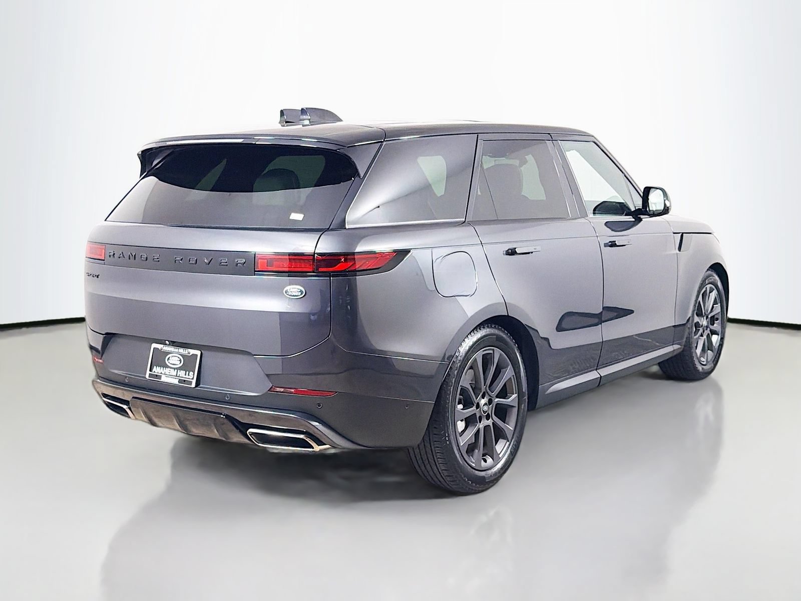 Certified 2023 Land Rover Range Rover Sport SE AWD/4WD image 5