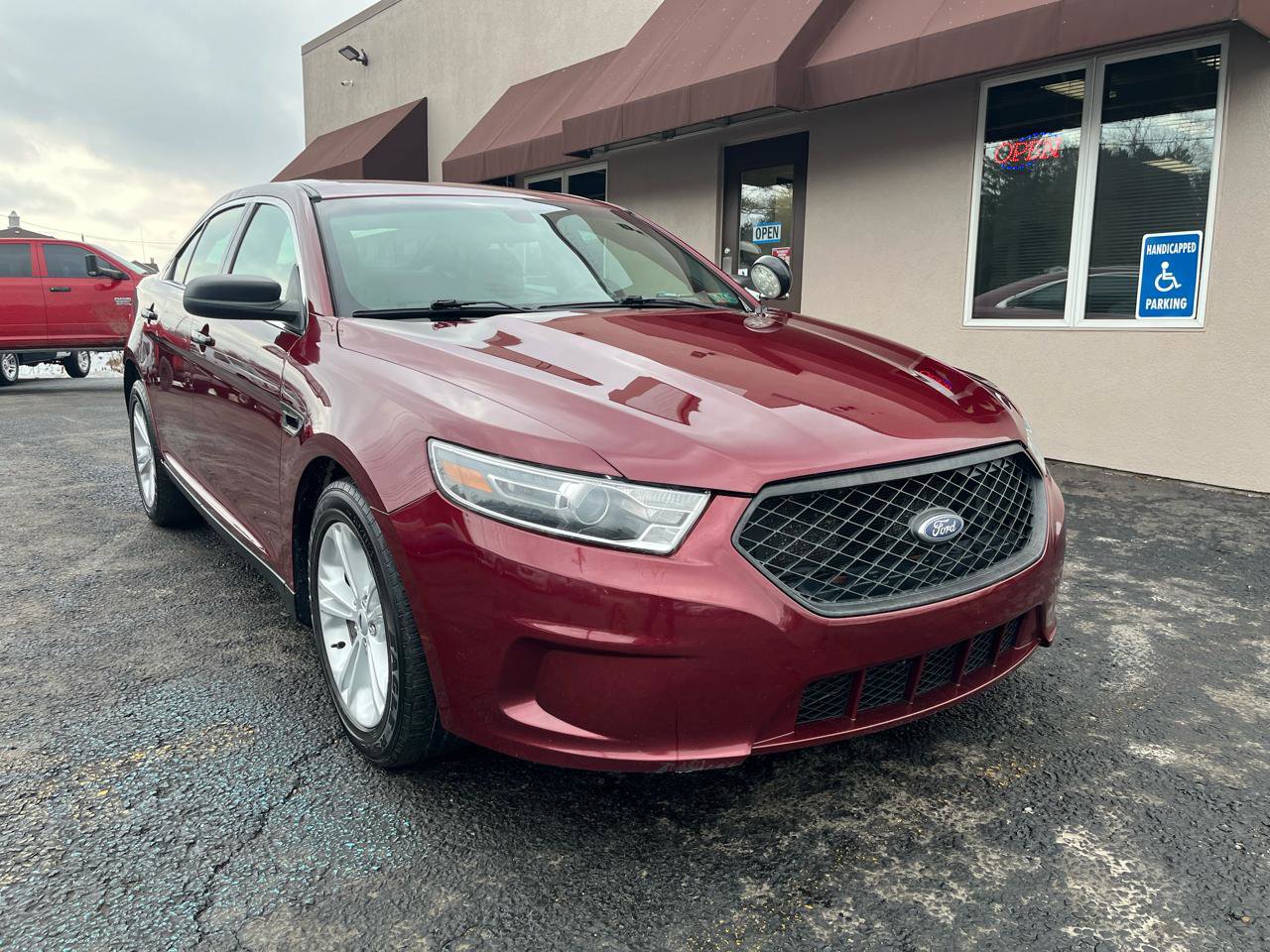 Used 2017 Ford Taurus Police Interceptor AWD image 2