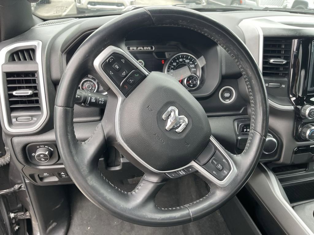 Used 2022 RAM 1500 Big Horn w/ Night Edition RWD image 6