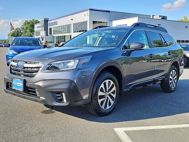 Used 2022 Subaru Outback Premium AWD/4WD image 3