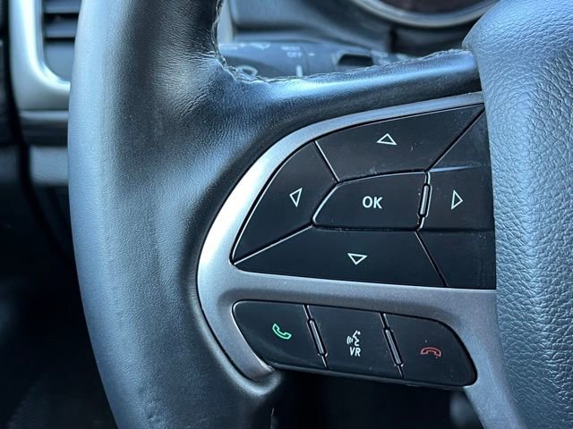 Used 2022 Jeep Grand Cherokee Laredo X image 27