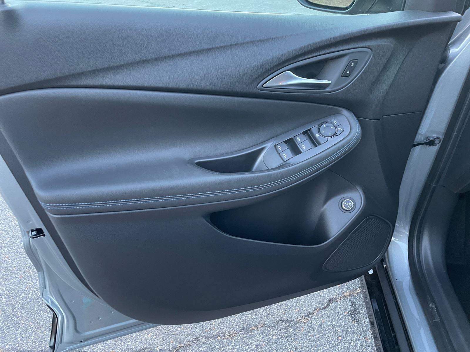 New 2026 Buick Encore GX Sport Touring w/ Advanced Technology Package image 17