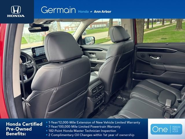 Certified 2025 Honda Pilot Touring image 15