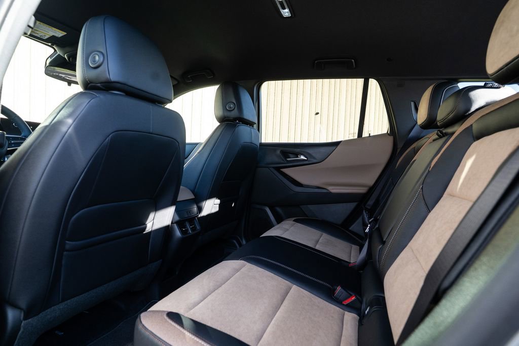 New 2026 Chevrolet Equinox ACTIV image 36