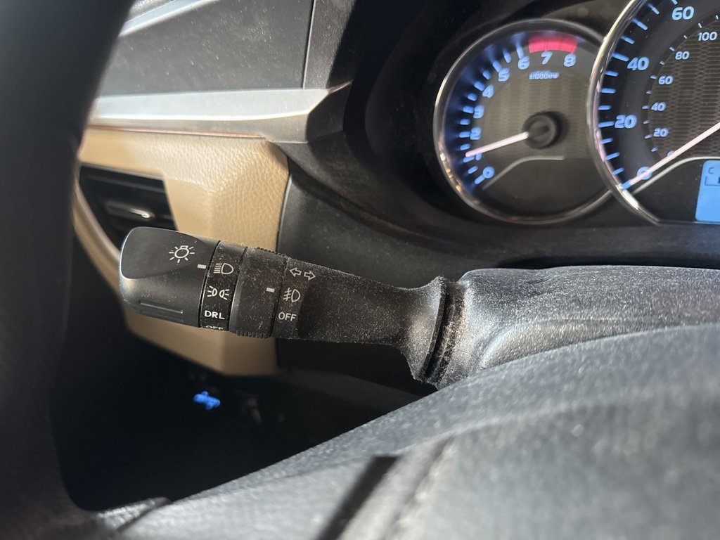 Used 2014 Toyota Corolla LE image 18