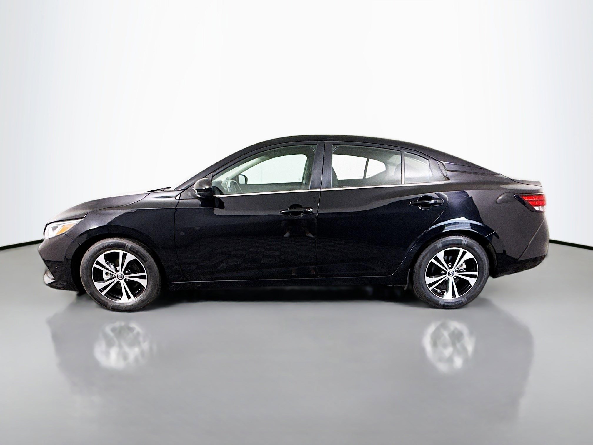 Used 2022 Nissan Sentra SV FWD image 6