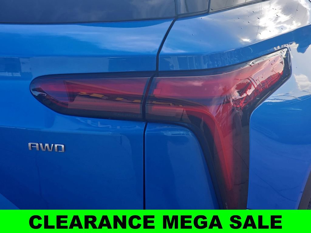 New 2024 Chevrolet Blazer EV LT image 41