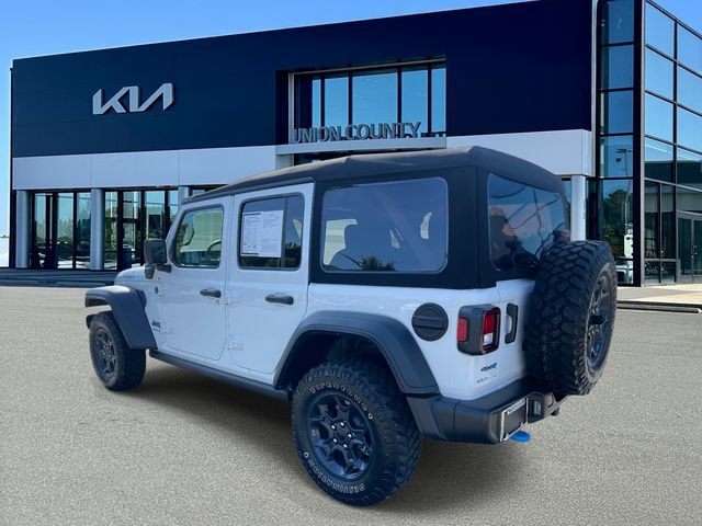 Used 2023 Jeep Wrangler Unlimited w/ Cold Weather Group AWD/4WD image 8