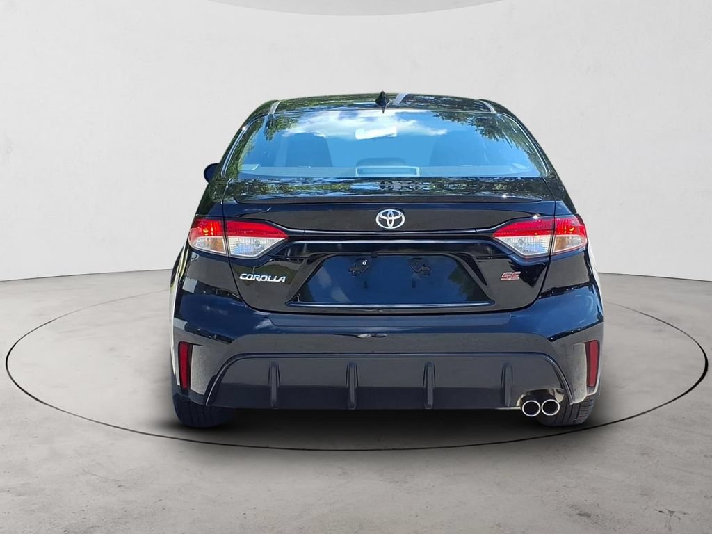 Used 2026 Toyota Corolla SE w/ SE Package FWD image 6