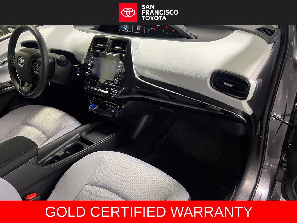 Certified 2022 Toyota Prius LE FWD image 20