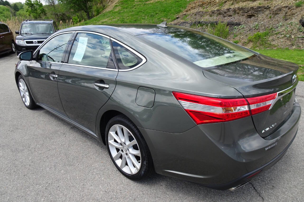 Used 2013 Toyota Avalon Limited FWD image 8