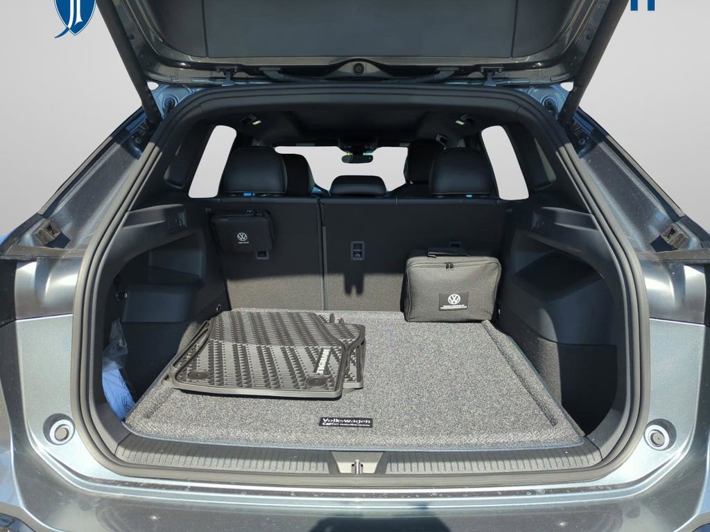 New 2026 Volkswagen Tiguan SE R-Line AWD/4WD image 39