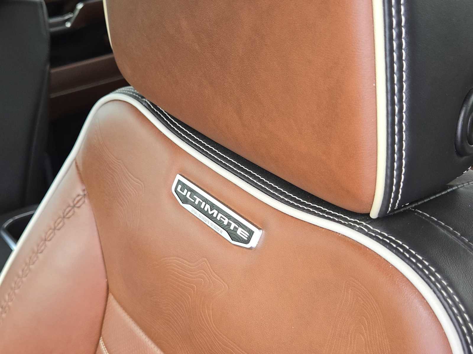 Certified 2024 GMC Sierra 2500 Denali Ultimate w/ Max Trailering Package image 16