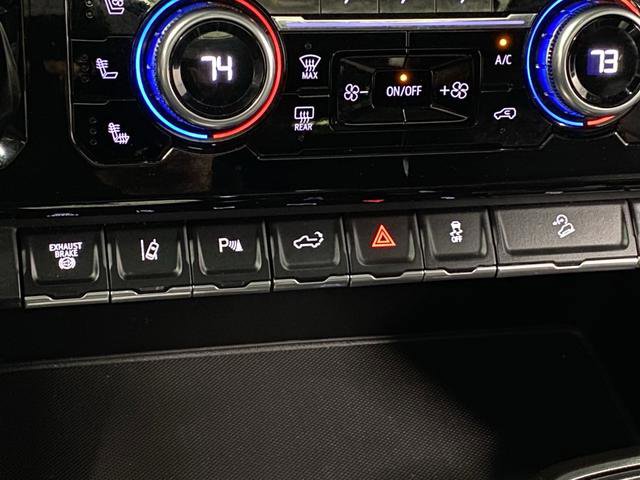 Used 2024 GMC Sierra 2500 AT4 w/ AT4 Premium Plus Package image 49