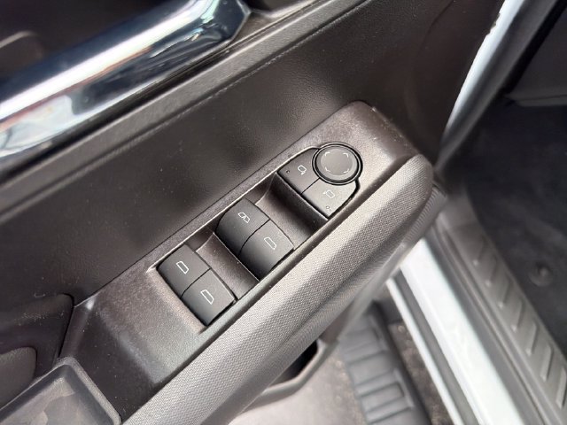 Certified 2024 Chevrolet Colorado LT w/ LT Convenience Package III AWD/4WD image 13