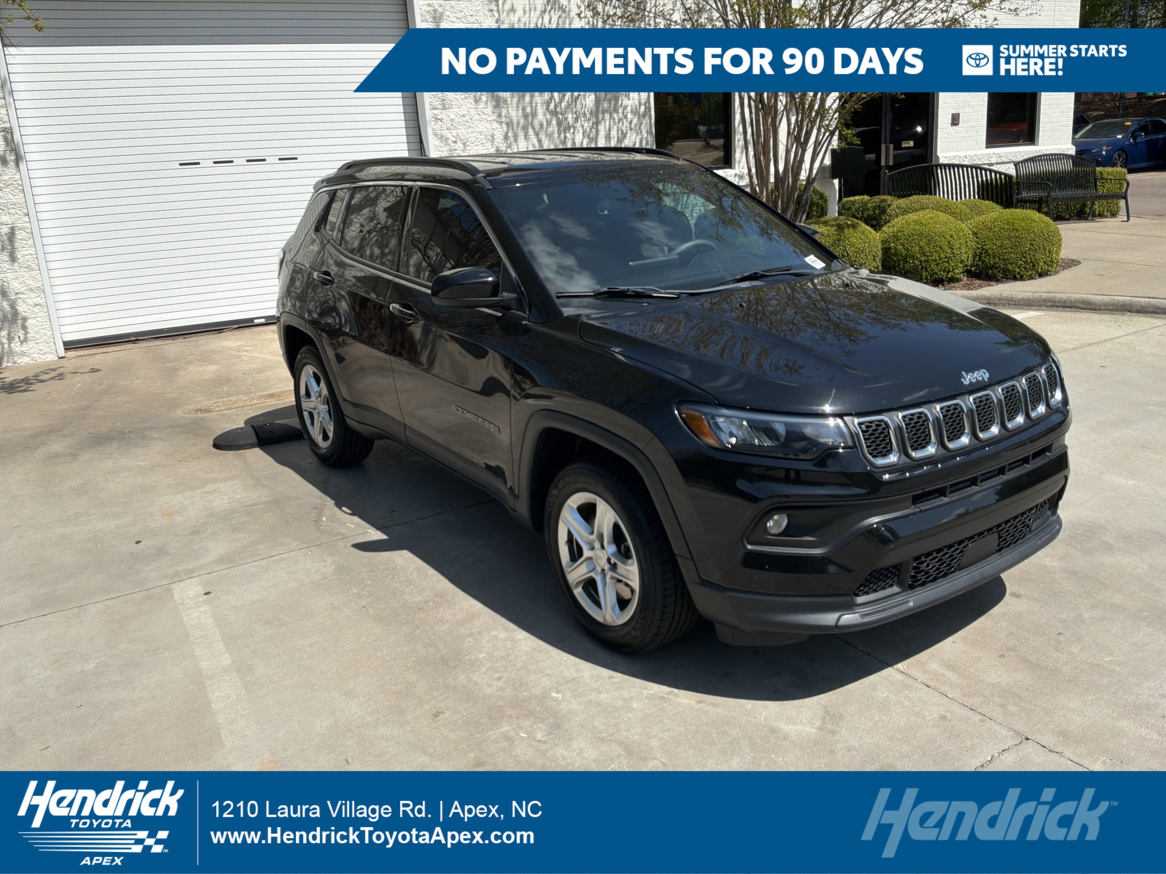 Used 2024 Jeep Compass Latitude w/ Convenience Group AWD/4WD video 1