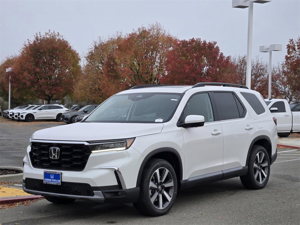 New 2025 Honda Pilot Elite image 8