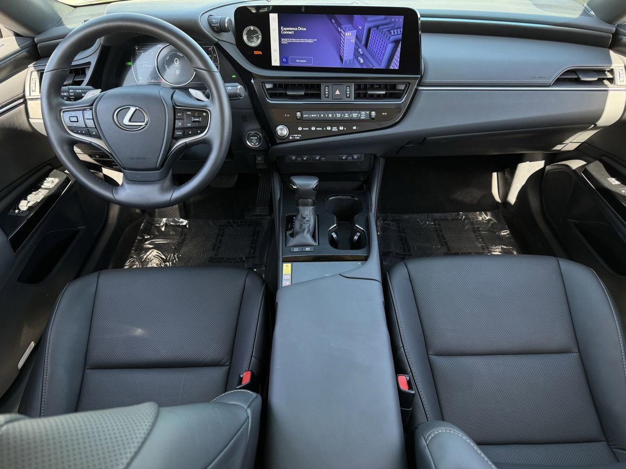 Used 2025 Lexus ES 300h F Sport w/ Accessory Package (Z2) image 10