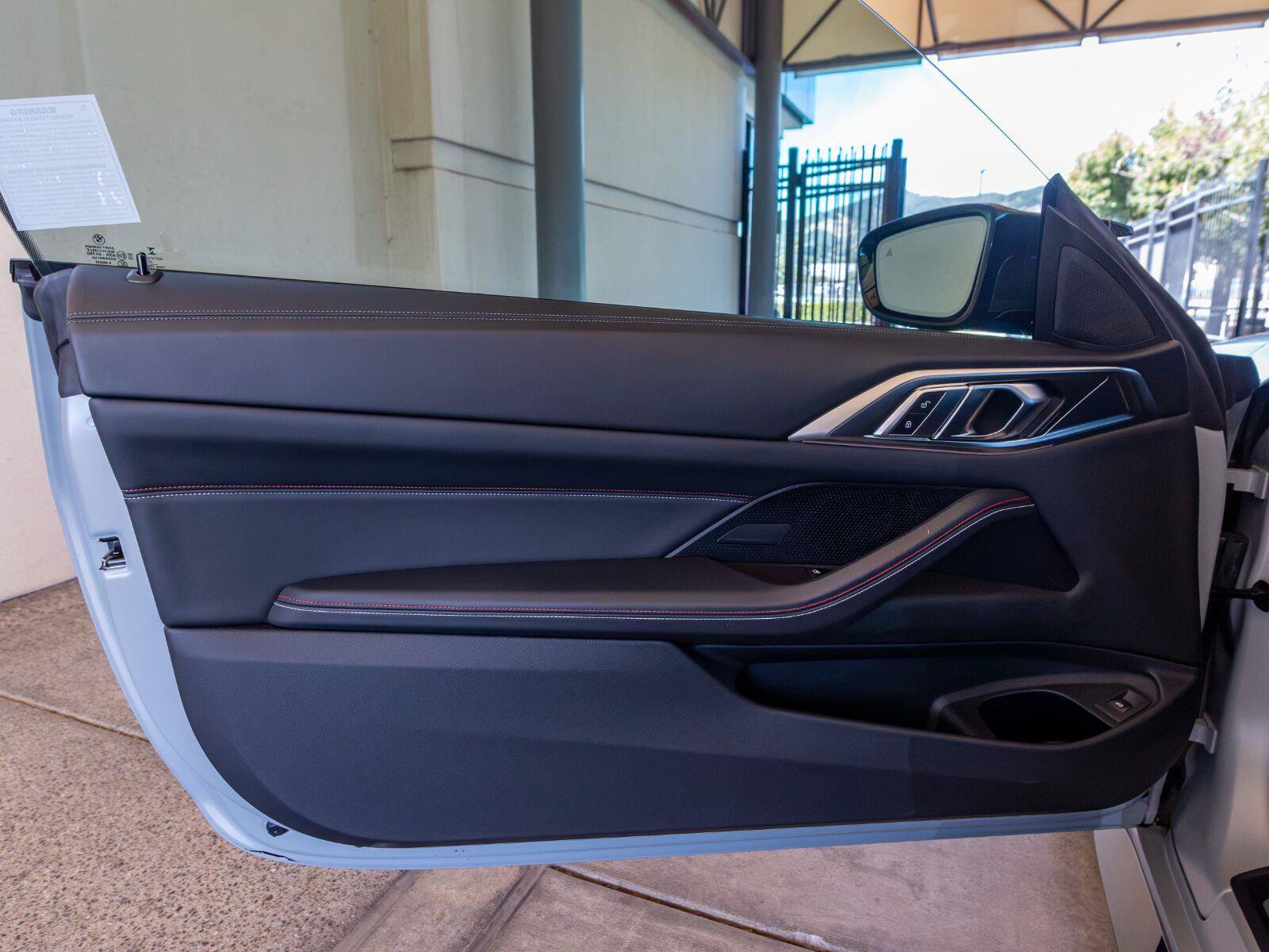 Used 2023 BMW M4 CSL RWD image 8